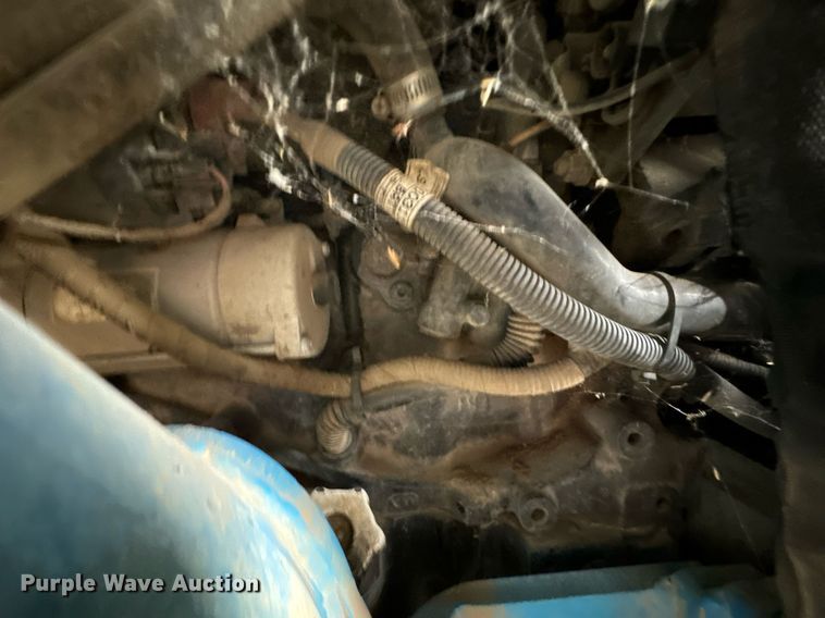 image for item DU9539 2009 LS P7010C MFWD tractor