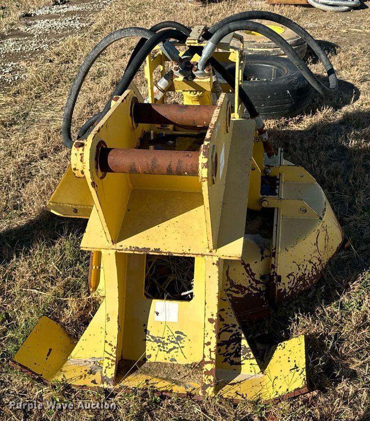 image for item DU9546 2005 Pro Mac 52CMP II mulcher