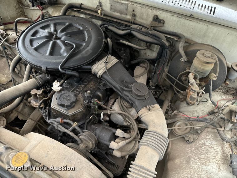 image for item DV2754 1986 Toyota  pickup truck