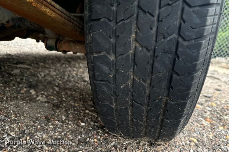 image for item DV2754 1986 Toyota  pickup truck