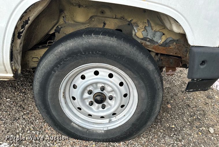 image for item DV2754 1986 Toyota  pickup truck