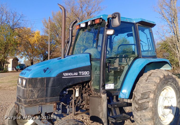 image for item DW0837 New Holland TS90 tractor