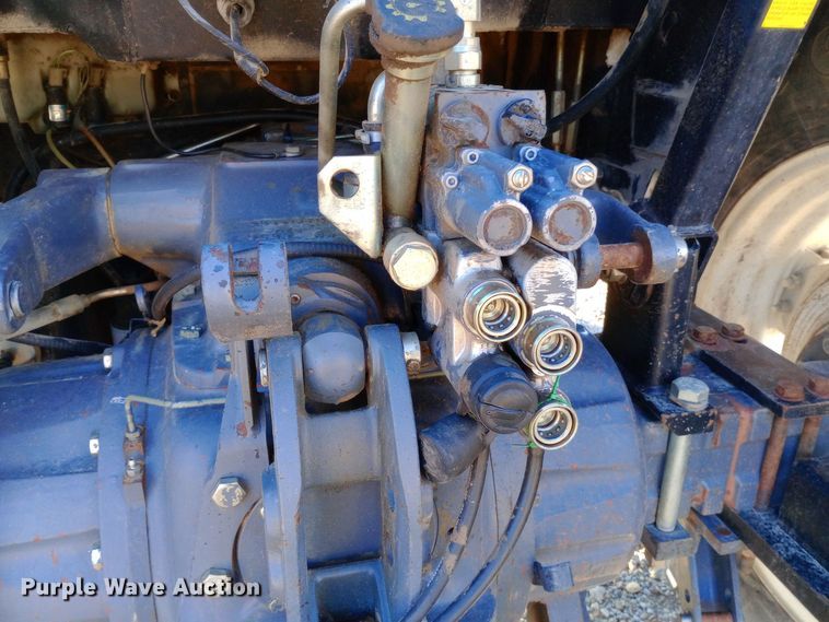 image for item DW0837 New Holland TS90 tractor