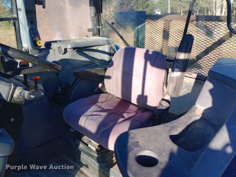 image for item DW0837 New Holland TS90 tractor