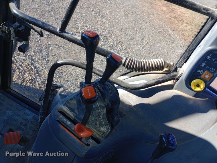 image for item DW0837 New Holland TS90 tractor