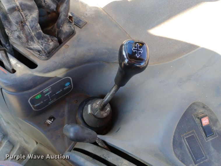 image for item DW0837 New Holland TS90 tractor