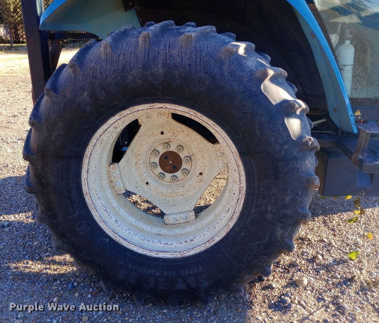 image for item DW0837 New Holland TS90 tractor