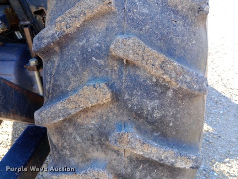 image for item DW0837 New Holland TS90 tractor