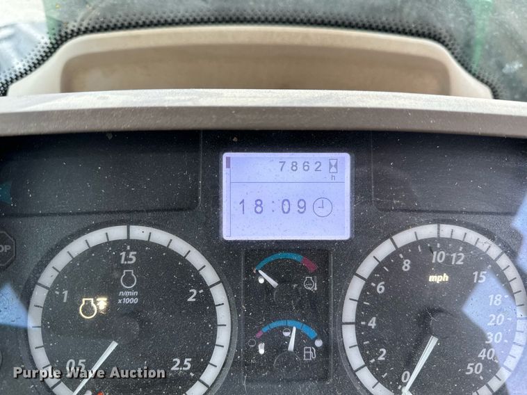 image for item DW2372 2013 John Deere 6115M MFWD tractor