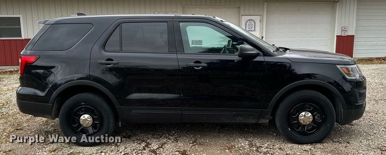 image for item DW2373 2017 Ford Explorer Police Interceptor SUV