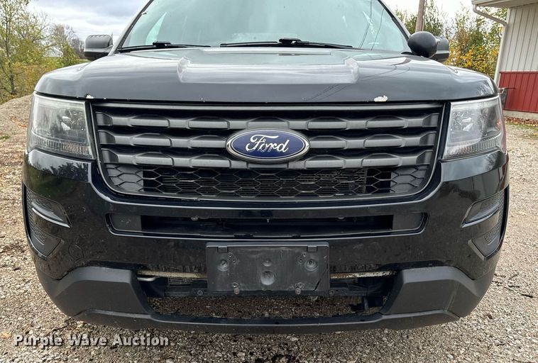 image for item DW2373 2017 Ford Explorer Police Interceptor SUV