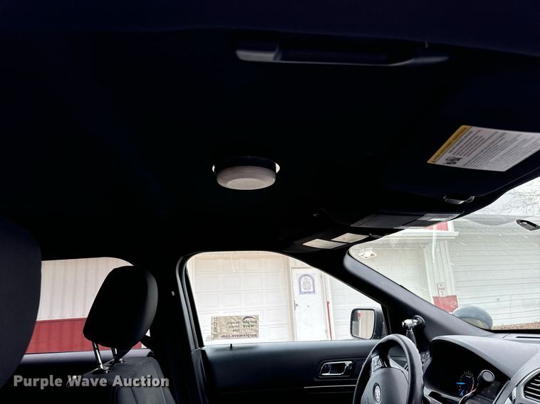 image for item DW2373 2017 Ford Explorer Police Interceptor SUV