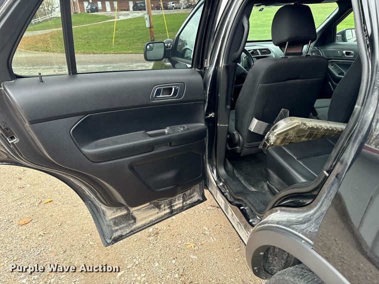 image for item DW2373 2017 Ford Explorer Police Interceptor SUV