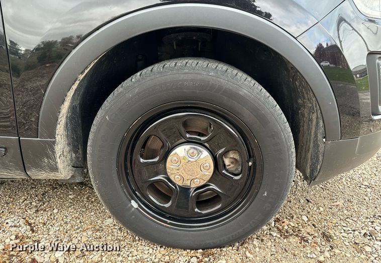 image for item DW2373 2017 Ford Explorer Police Interceptor SUV