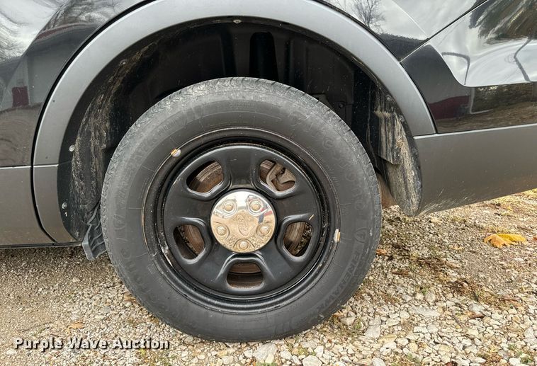 image for item DW2373 2017 Ford Explorer Police Interceptor SUV