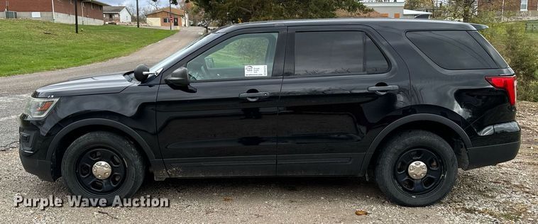 image for item DW2374 2016 Ford Explorer Police Interceptor SUV