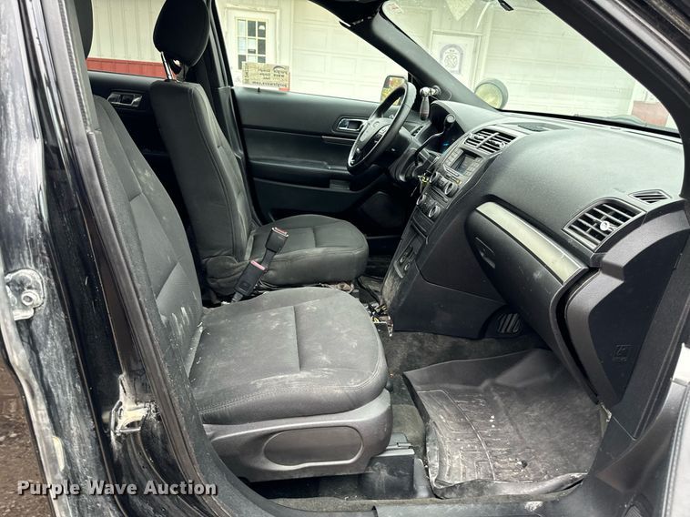 image for item DW2374 2016 Ford Explorer Police Interceptor SUV