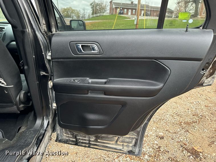 image for item DW2374 2016 Ford Explorer Police Interceptor SUV