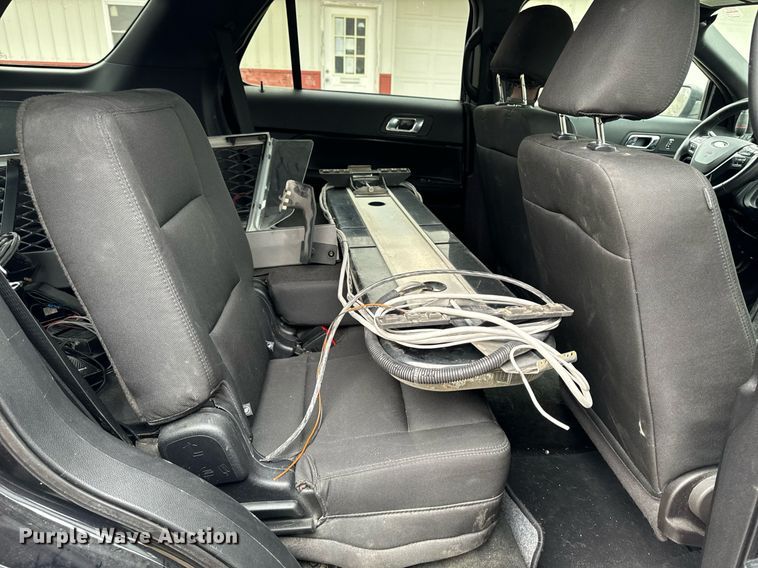 image for item DW2374 2016 Ford Explorer Police Interceptor SUV