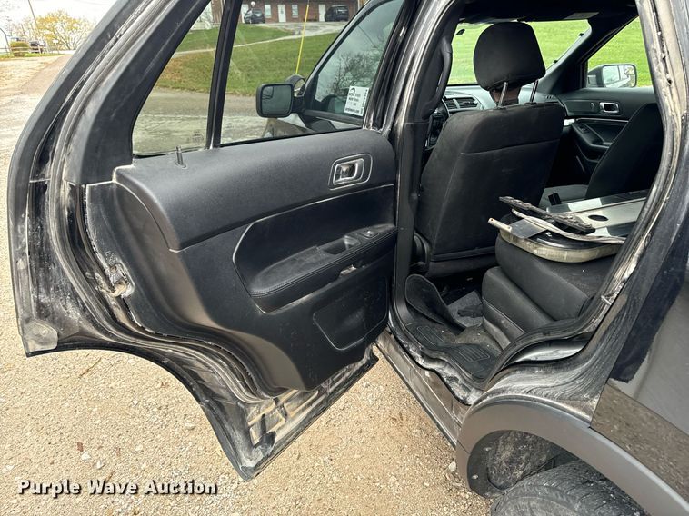 image for item DW2374 2016 Ford Explorer Police Interceptor SUV