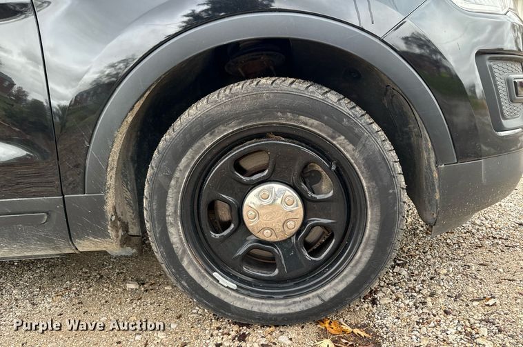 image for item DW2374 2016 Ford Explorer Police Interceptor SUV