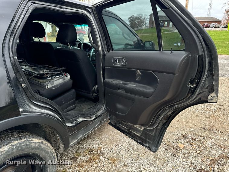 image for item DW2375 2014 Ford Explorer Police Interceptor SUV
