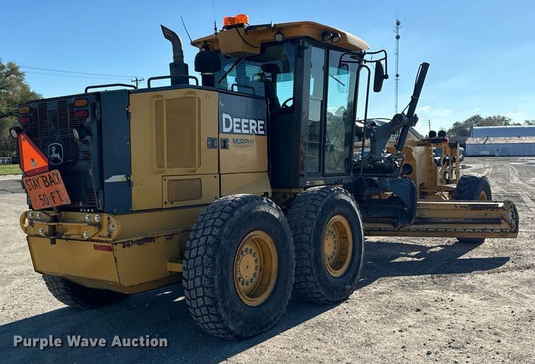 image for item DW2402 2010 John Deere 770G motor grader