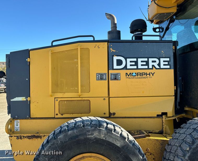image for item DW2402 2010 John Deere 770G motor grader