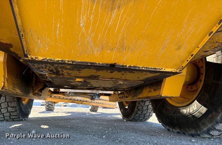 image for item DW2402 2010 John Deere 770G motor grader