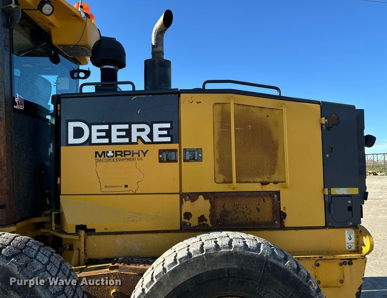 image for item DW2402 2010 John Deere 770G motor grader