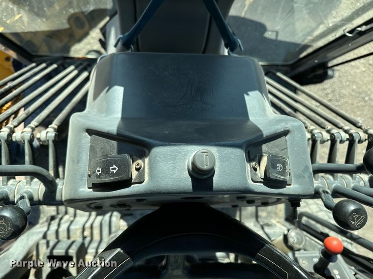 image for item DW2402 2010 John Deere 770G motor grader