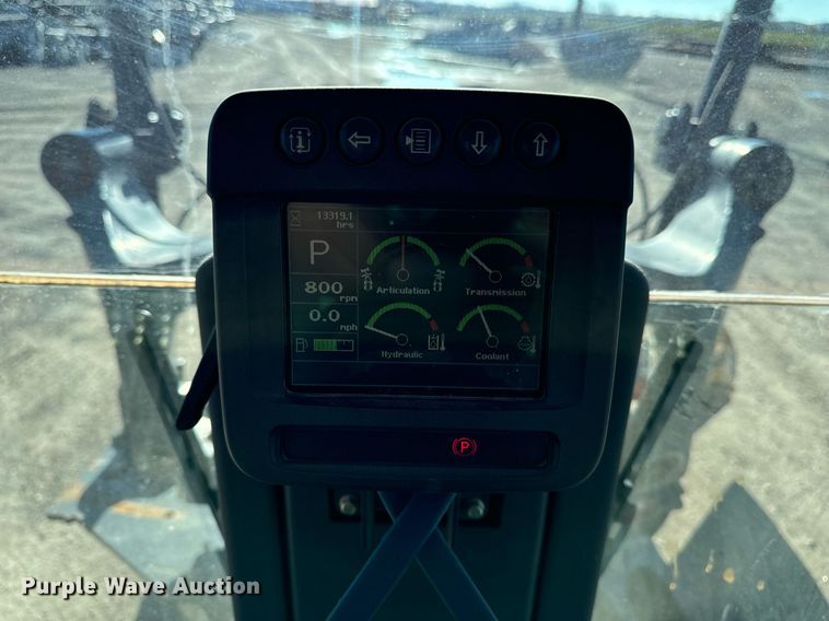 image for item DW2402 2010 John Deere 770G motor grader