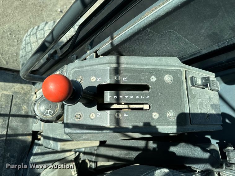 image for item DW2402 2010 John Deere 770G motor grader