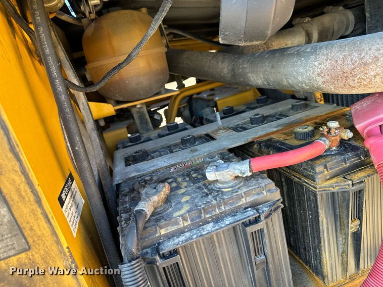 image for item DW2402 2010 John Deere 770G motor grader