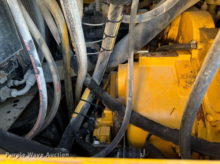 image for item DW2402 2010 John Deere 770G motor grader