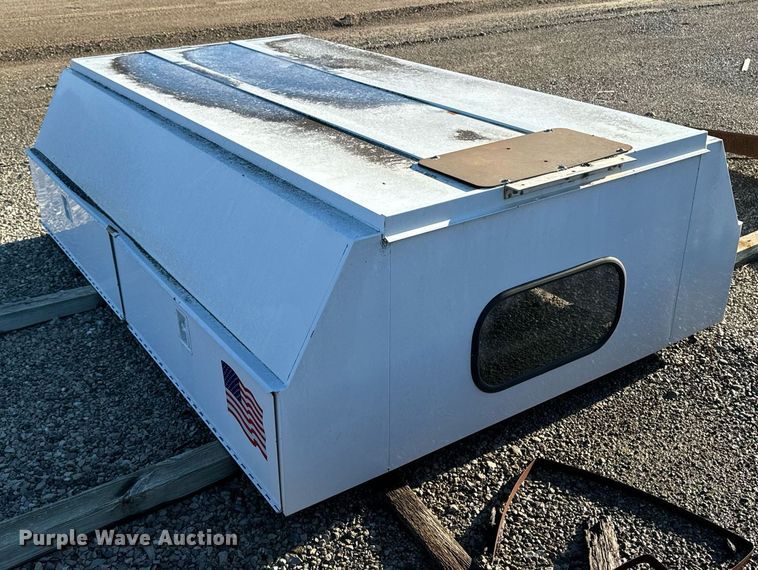 image for item DW2405 Knapheide Knap Kap pickup truck topper