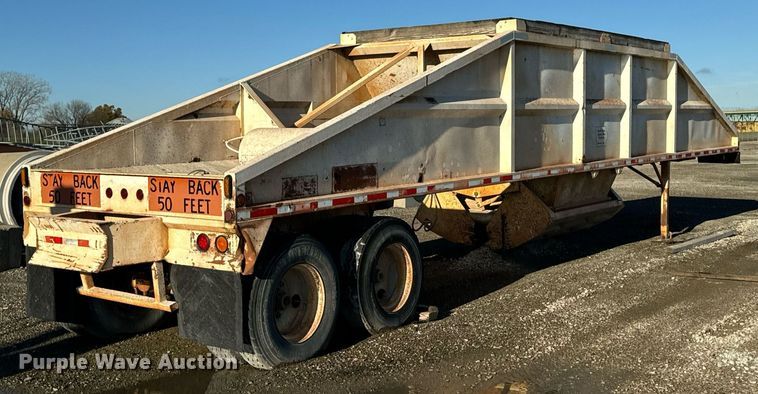 image for item DW2406 1996 Corn belt S-4202 bottom dump trailer