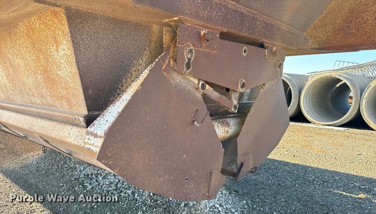 image for item DW2406 1996 Corn belt S-4202 bottom dump trailer