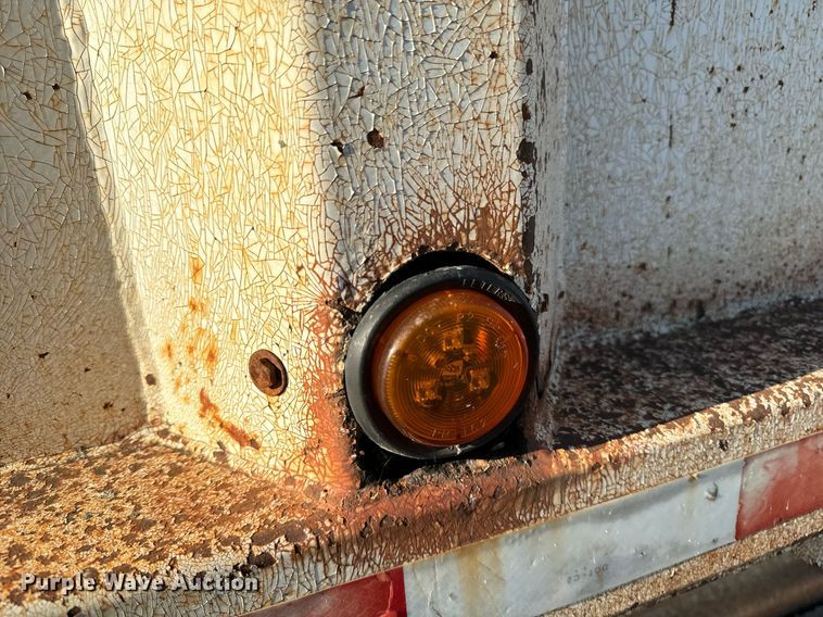 image for item DW2406 1996 Corn belt S-4202 bottom dump trailer