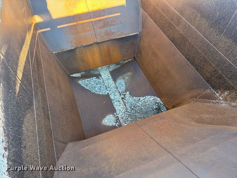 image for item DW2406 1996 Corn belt S-4202 bottom dump trailer