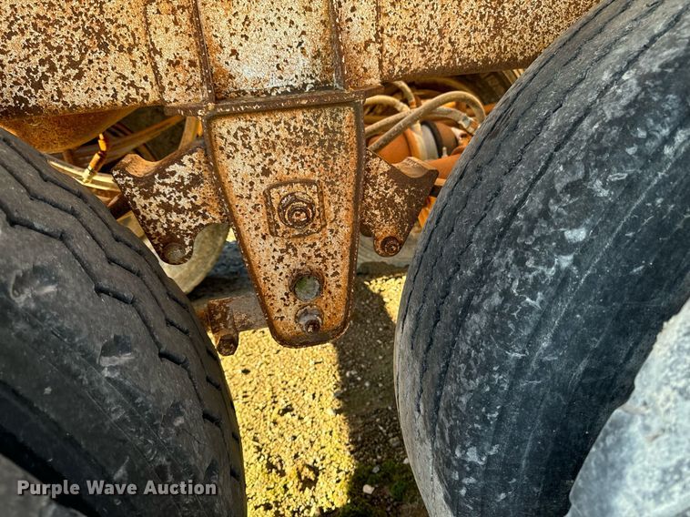 image for item DW2406 1996 Corn belt S-4202 bottom dump trailer