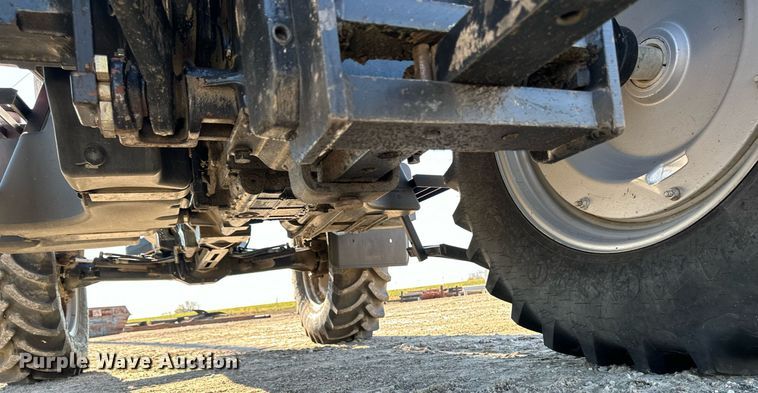 image for item DW2408 Case IH MXM130 MFWD tractor