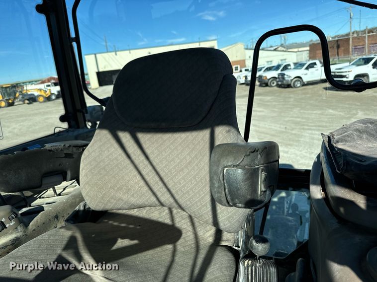 image for item DW2408 Case IH MXM130 MFWD tractor