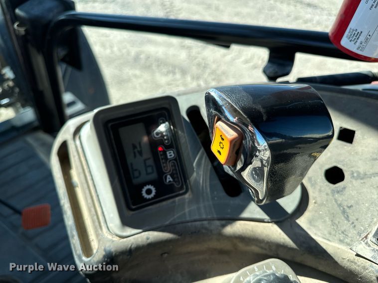 image for item DW2408 Case IH MXM130 MFWD tractor