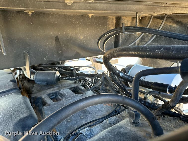 image for item DW2409 2005 Case IH MXM130 MFWD tractor