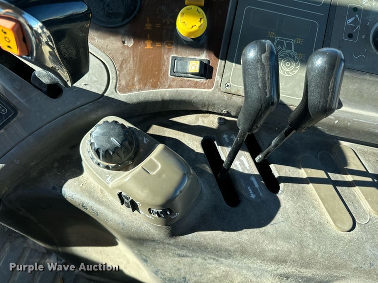 image for item DW2409 2005 Case IH MXM130 MFWD tractor