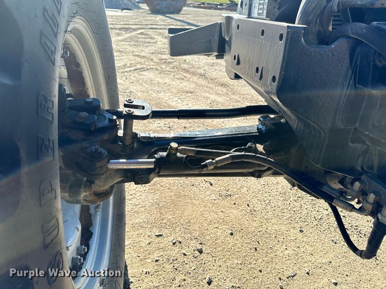 image for item DW2409 2005 Case IH MXM130 MFWD tractor