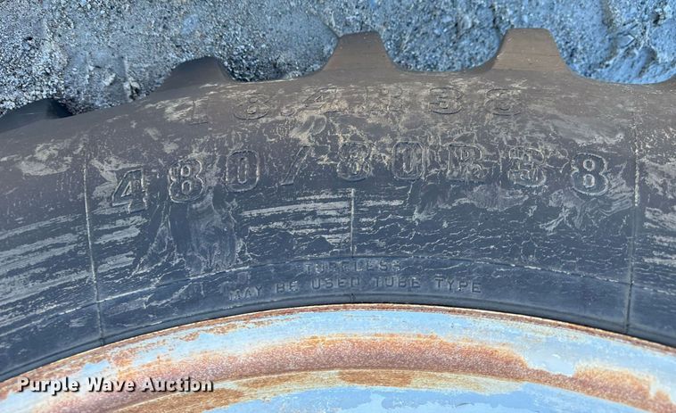 image for item DW2409 2005 Case IH MXM130 MFWD tractor