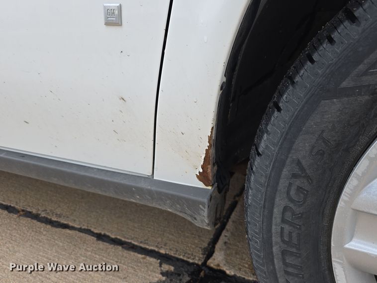 image for item DW3901 2008 Chevrolet Uplander LS van