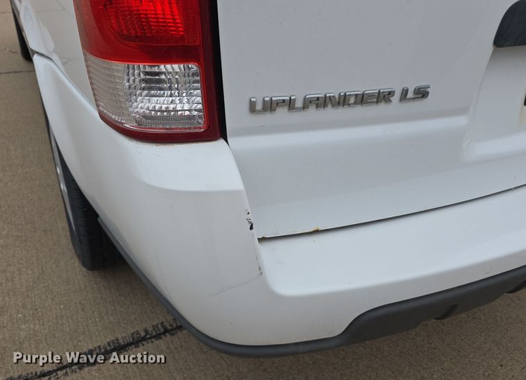image for item DW3901 2008 Chevrolet Uplander LS van